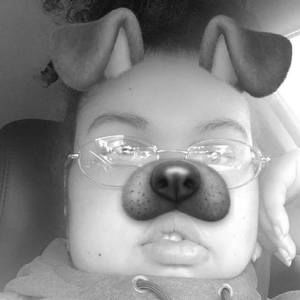 Meet your Posher, Rebecca